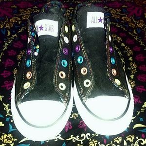 Black Rainbow Converse