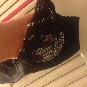 ⛔️SOLD⛔️VS Black Bralette
