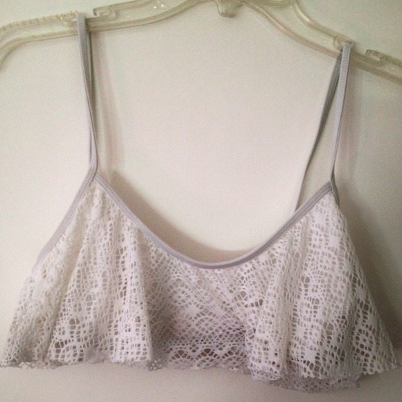 Ruffle bikini top