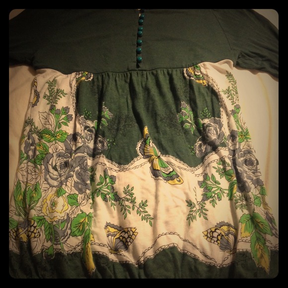 Free People butterfly button back tunic 3/4 sleeve