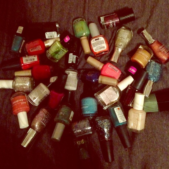 🚫traded🚫 A lot of nail polish