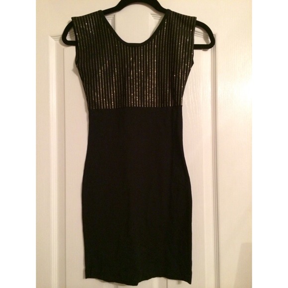 Sexy Bodycon Dress - Picture 2 of 4