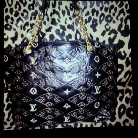 Handbag SOLD - Picture 2 of 4