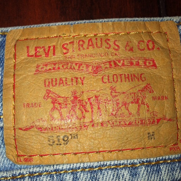 Levi's - Picture 3 of 4