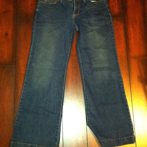 Glo jeans