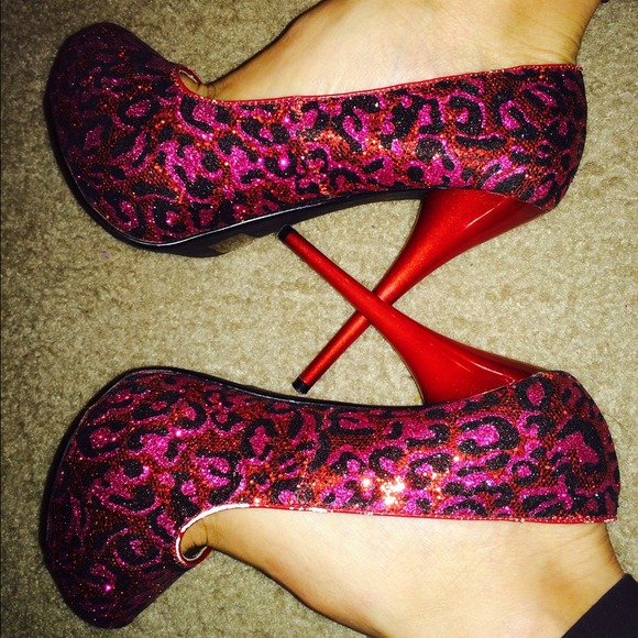 Leopard heels - Picture 2 of 3