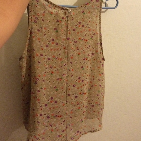 Tank top - Picture 2 of 2