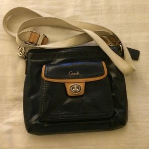 REAL COACH CROSS BODY!