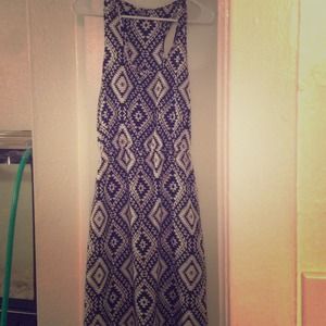Patterned maxi dress