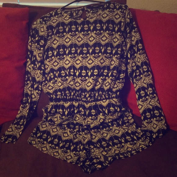 Long-sleeve; open-back romper