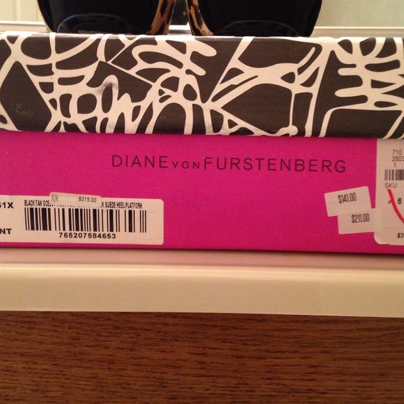 DIANEvonFURSTENBERG - Picture 4 of 4