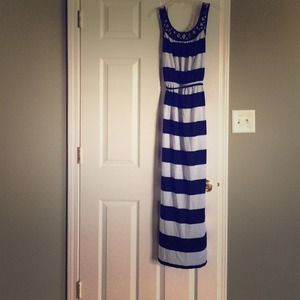 Maxi dress