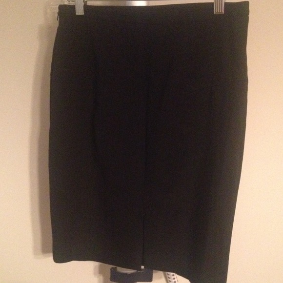 Express pencil skirt.