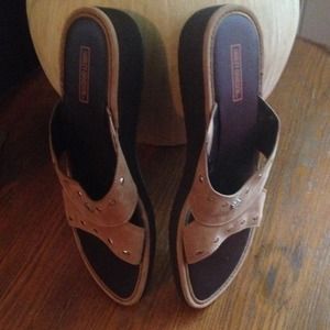 Harley Davidson saddles