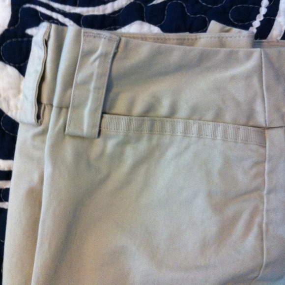 Talbots khaki pants. Worn once. Size 8 - Picture 1 of 3