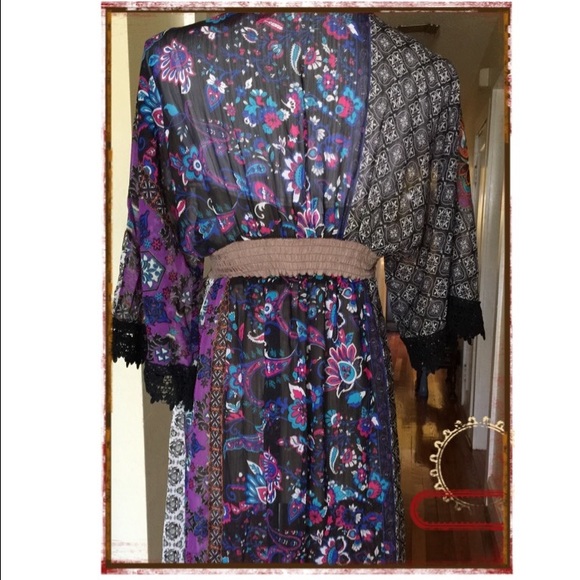 🎀HP 🎀 purple paisley tunic. Size LG - Picture 4 of 4