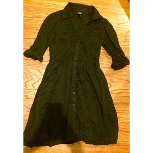 H&m black button up dress