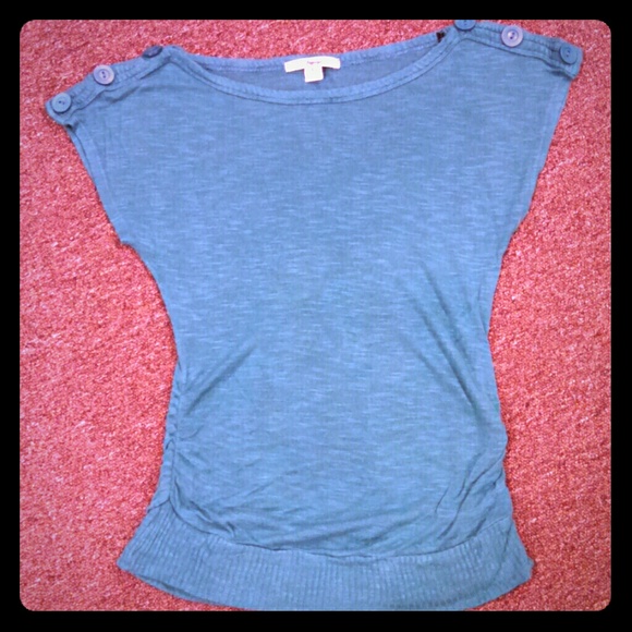 Teal top