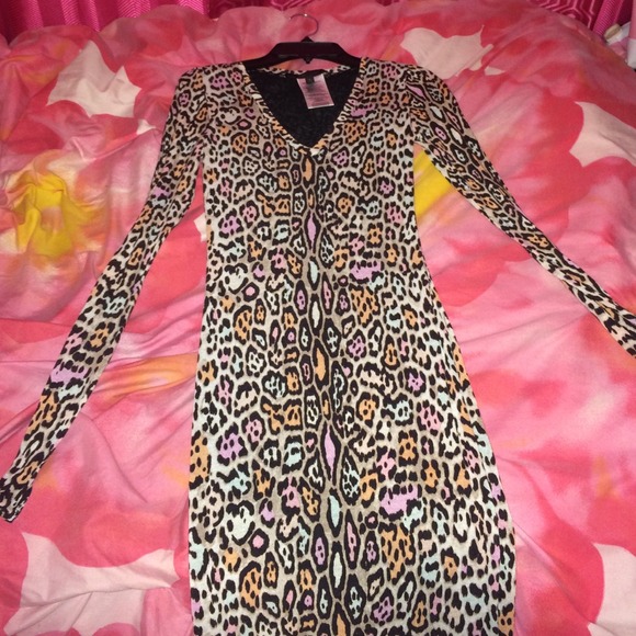 BCBG MAXAZRIA DRESS - Picture 2 of 4