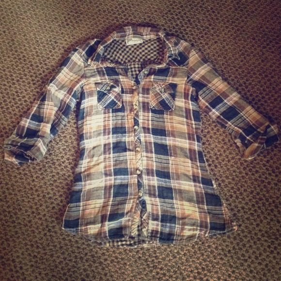 Tops - Plaid button down