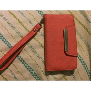 iPhone 5 wristlet