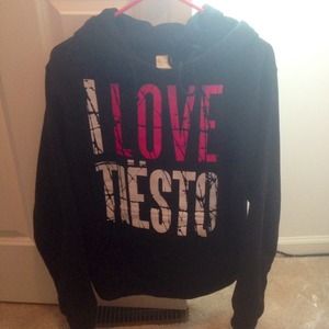 Tiesto Pullover Hoodie