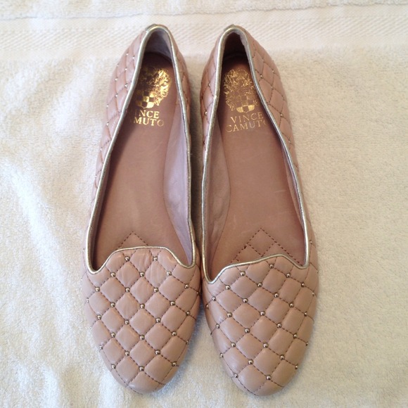 Vince Camuto Quilted Leather Flats Size 6.5