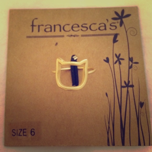 NWT Francesca's cat ring. Size 6.
