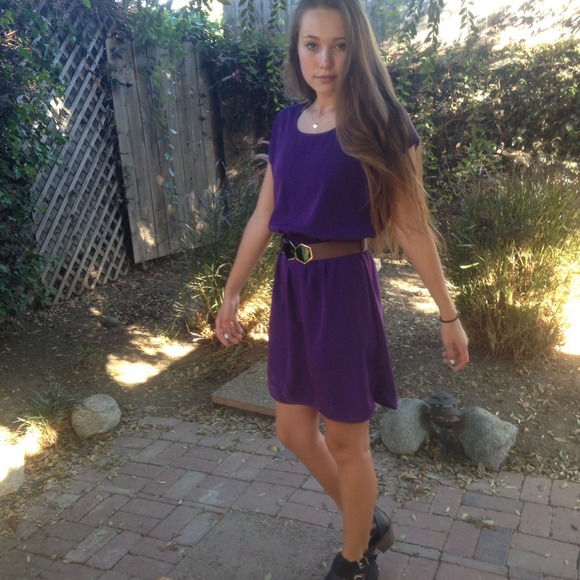 Purple casual dress by Aqua. Elastic waist