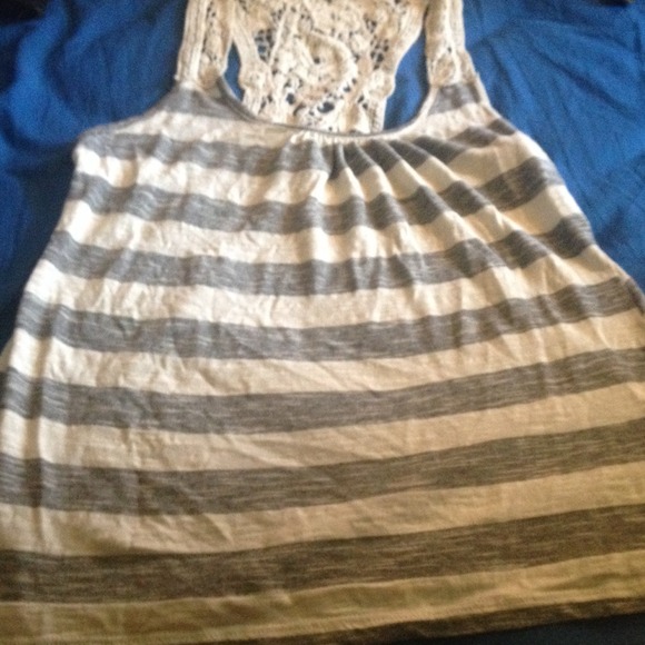 Striped Tank top - Picture 2 of 3
