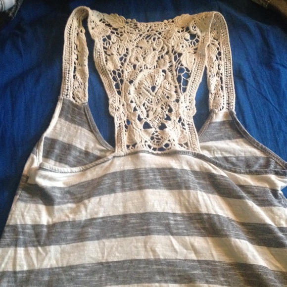Striped Tank top - Picture 3 of 3