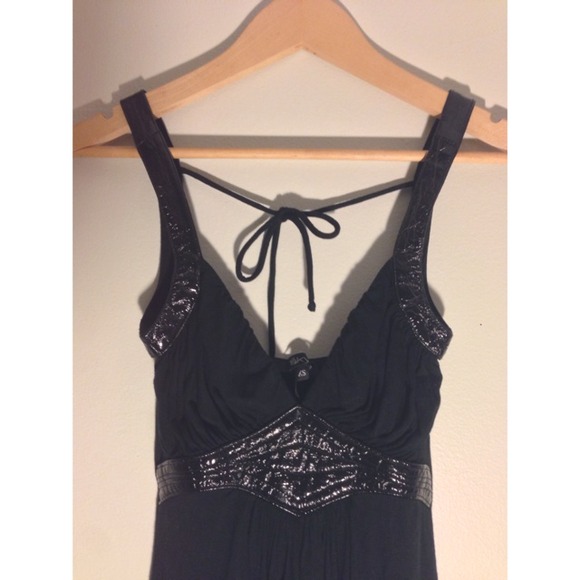 Sky Dresses & Skirts - ❄️2 DAYS LEFT❄️"Sky" Designer Little Black Dress