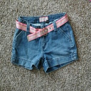Belted denim shorts