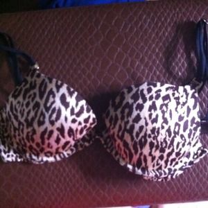 34b very sexy bra