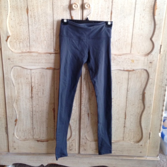 LULULEMON pants