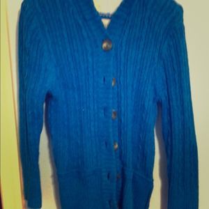 Aeropostale sweater with front ties
