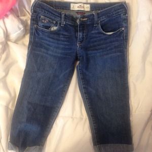 Hollister capris size 5