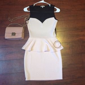 ✨Peplum pink dress ✨