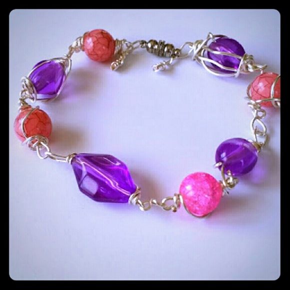 Wire wrapped bracelet