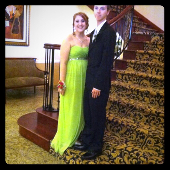 Tinkerbell green prom dress