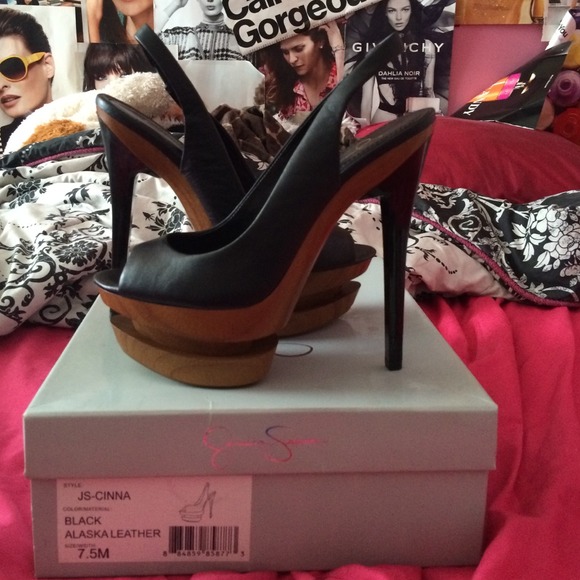 Jessica Simpson Black Leather Heels