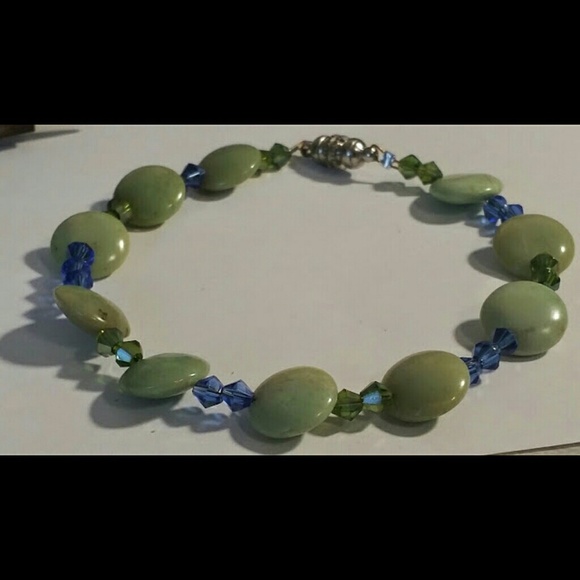 Green handmade gemstone blue crystal bracelet