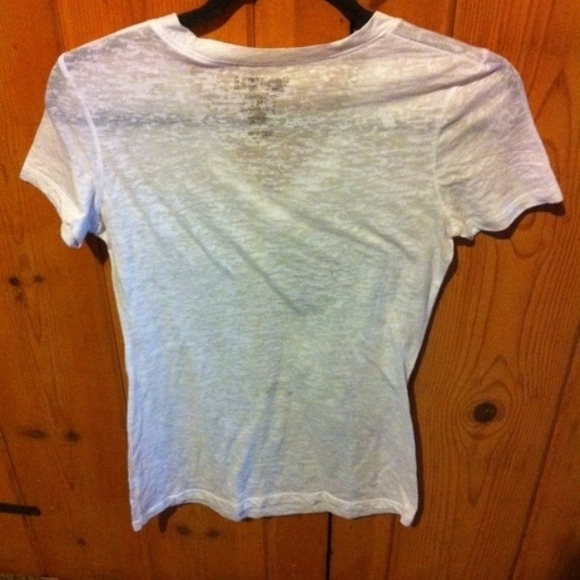 White shirt - Picture 3 of 3