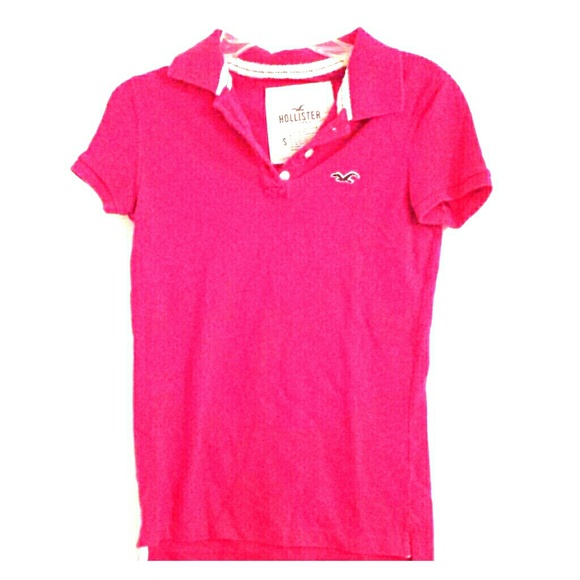 This is a pink collared Hollister top.