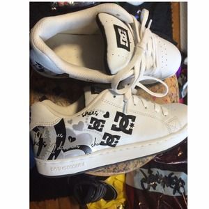 DC Shoes