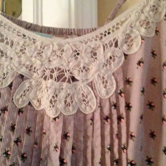 Pink and Beige Floral Sundress - Picture 2 of 4