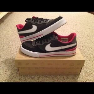 Nike Sweet Ace 83's