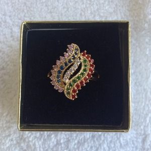 Colorful diamond ring.