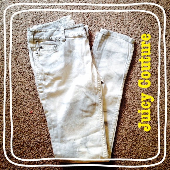 *SOLD* Juicy Couture Jeans