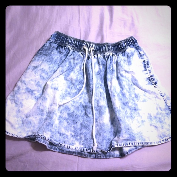 Acid wash jean skirt